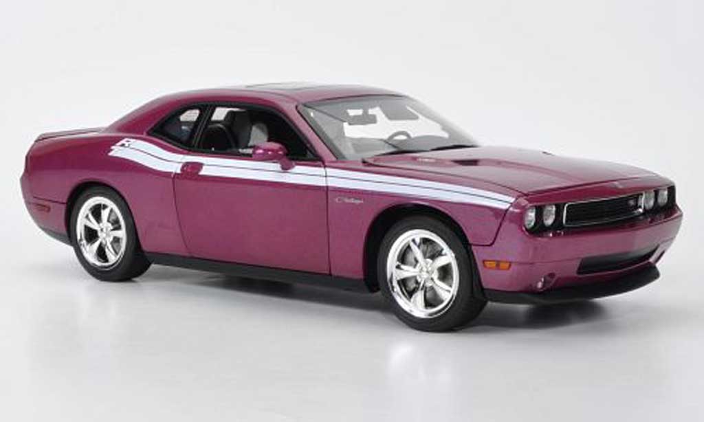 Dodge Challenger 2010 1/18 Highway 61 2010 R/T lila mit biancoer Dekoration modellino in miniatura