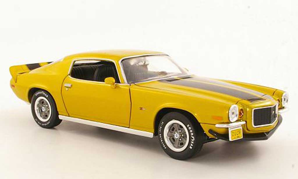 Chevrolet Camaro Z28 1/18 Ertl Z28 giallo/nero 1971 modellino in miniatura