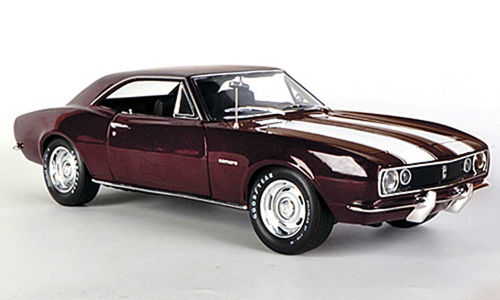 Chevrolet Camaro Z28 1/18 Ertl Z28 rosso/bianco 1967 modellino in miniatura