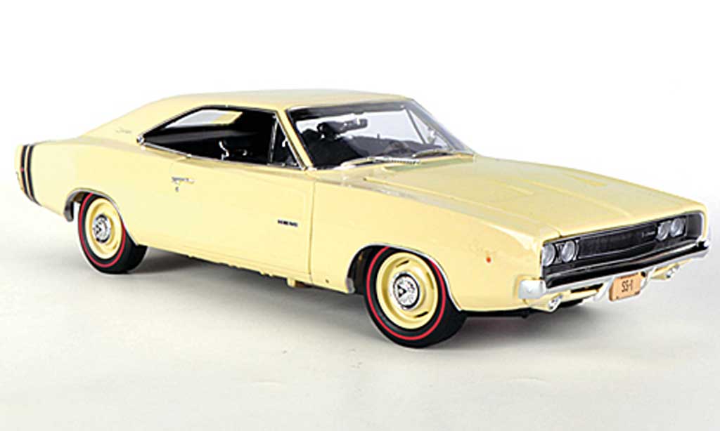 Dodge Charger 1968 1/18 Ertl 1968 R/T beige modellino in miniatura