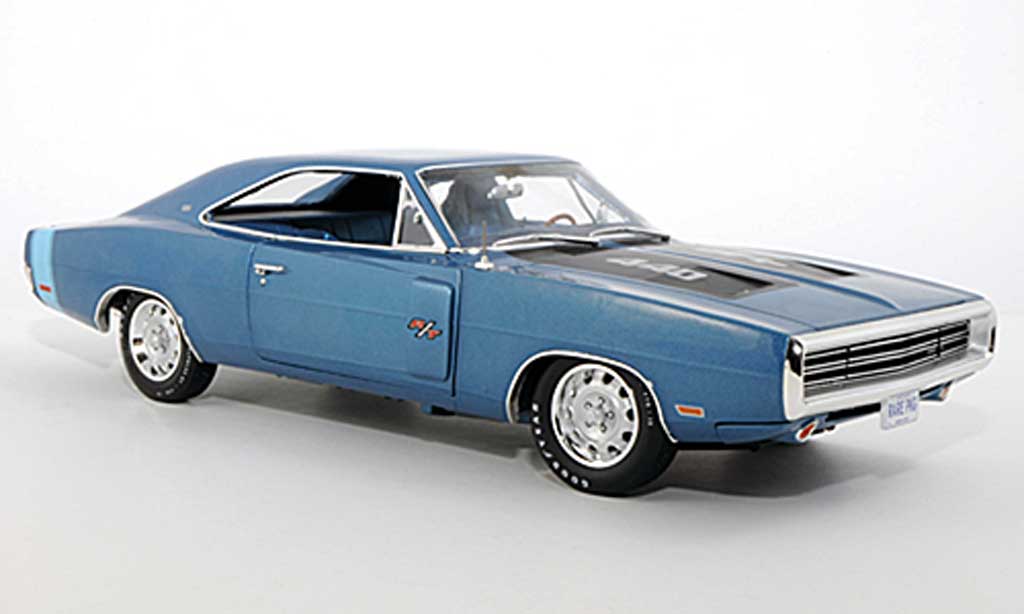 Dodge Charger 1970 1/18 Ertl 1970 R/T SE blu/nero modellino in miniatura