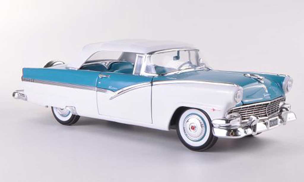 Ford Fairlane 1956 1/18 Ertl 1956 Sunliner blu/bianco modellino in miniatura