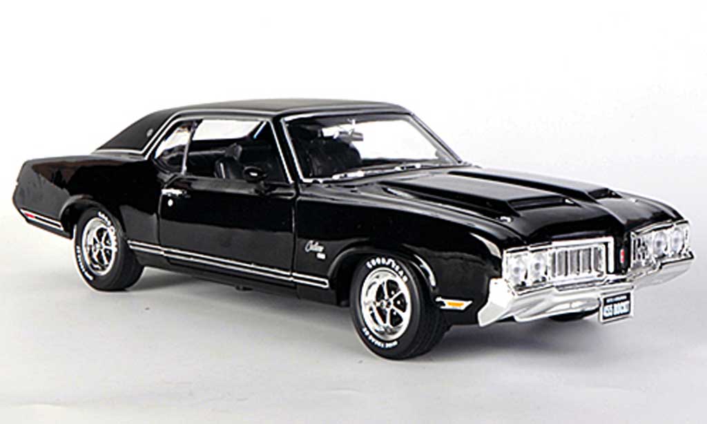 Oldsmobile Cutlass 1/18 Ertl SX nero/mattnero 1970 modellino in miniatura