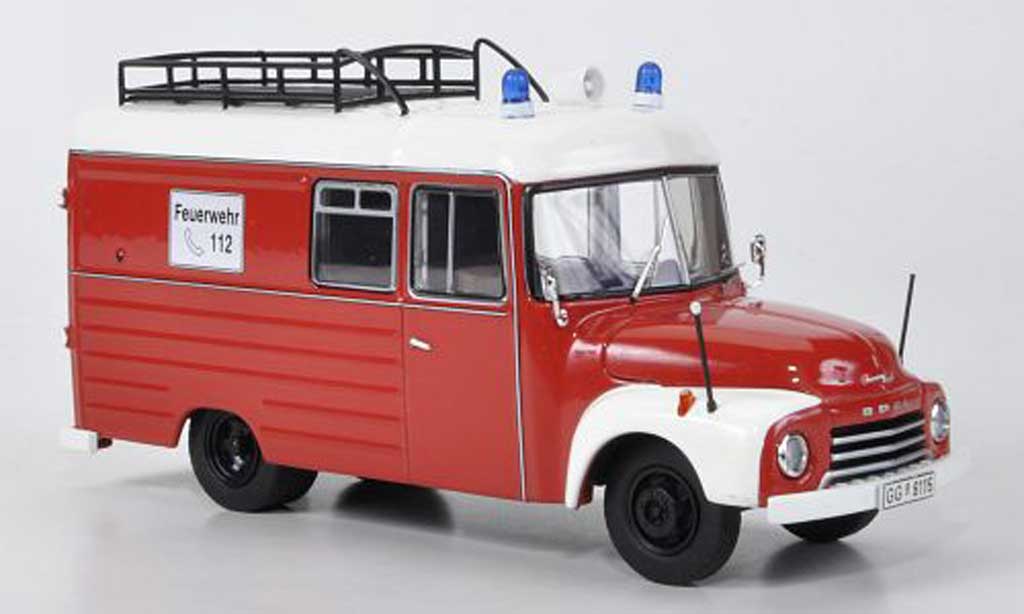 Opel Blitz 1/43 Premium ClassiXXs 1.75t pompier rosso/bianco modellino in miniatura