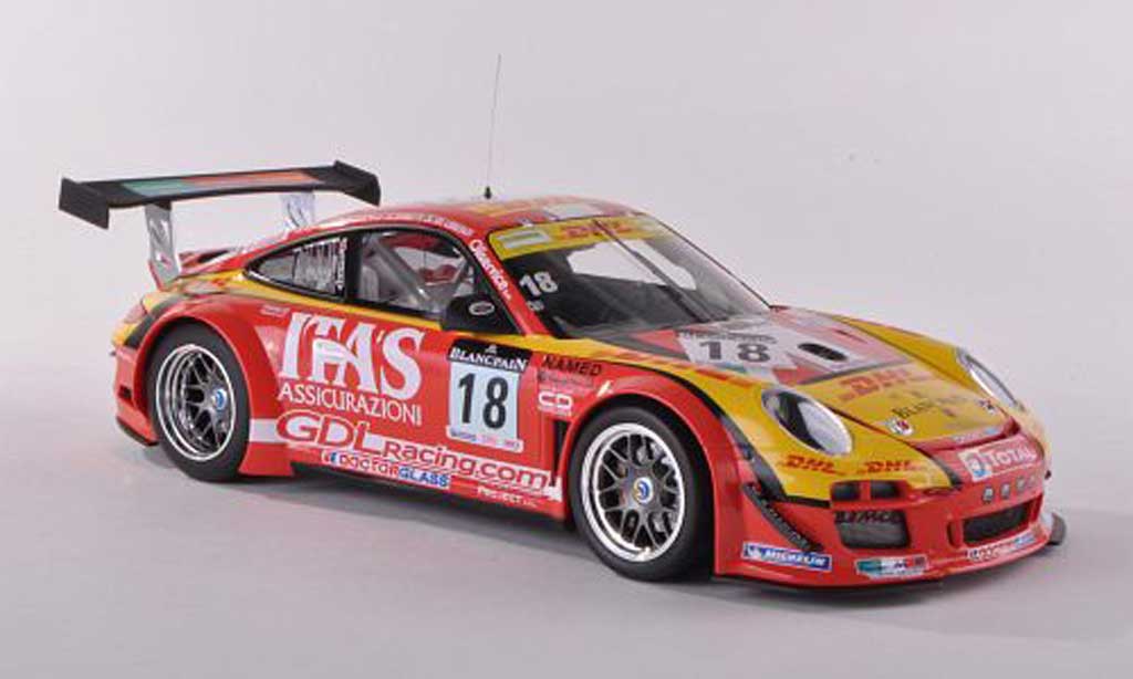 Porsche 997 GT3 1/18 Minichamps GT3 R 2011 No.18 DHL/Itas De Lorenzi Racing 24h Spa De Lorenzi/Bonetti/Caccia/Bontempelli modellino in miniatura