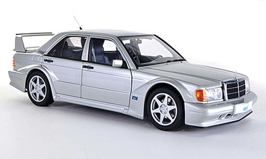 Mercedes 190 Evo 1/18 Autoart Evo E 2.5-16V EVO 2 (W201) grigio 1989 modellino in miniatura