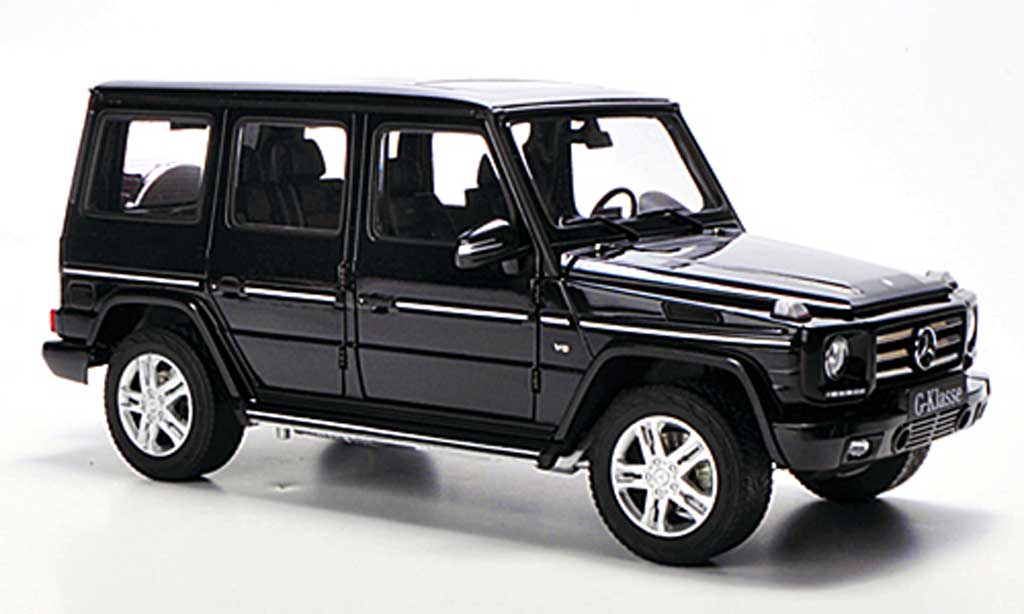 Mercedes Classe G 1/18 Autoart G500 nero 2012 modellino in miniatura