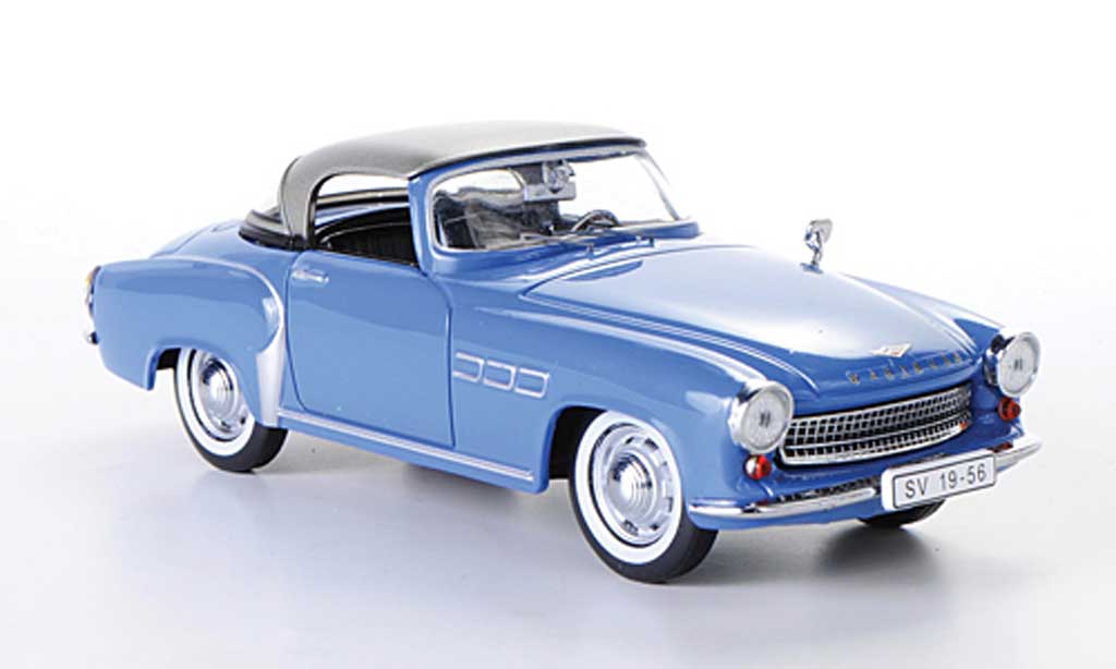 Wartburg 313 1/43 IST Models 1 blu/grigio 1957 modellino in miniatura