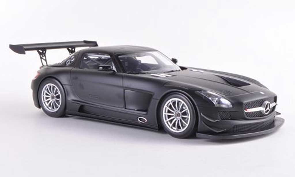 Mercedes SLS 1/18 Minichamps AMG GT3 mattnero Plain Body Version 2011 modellino in miniatura