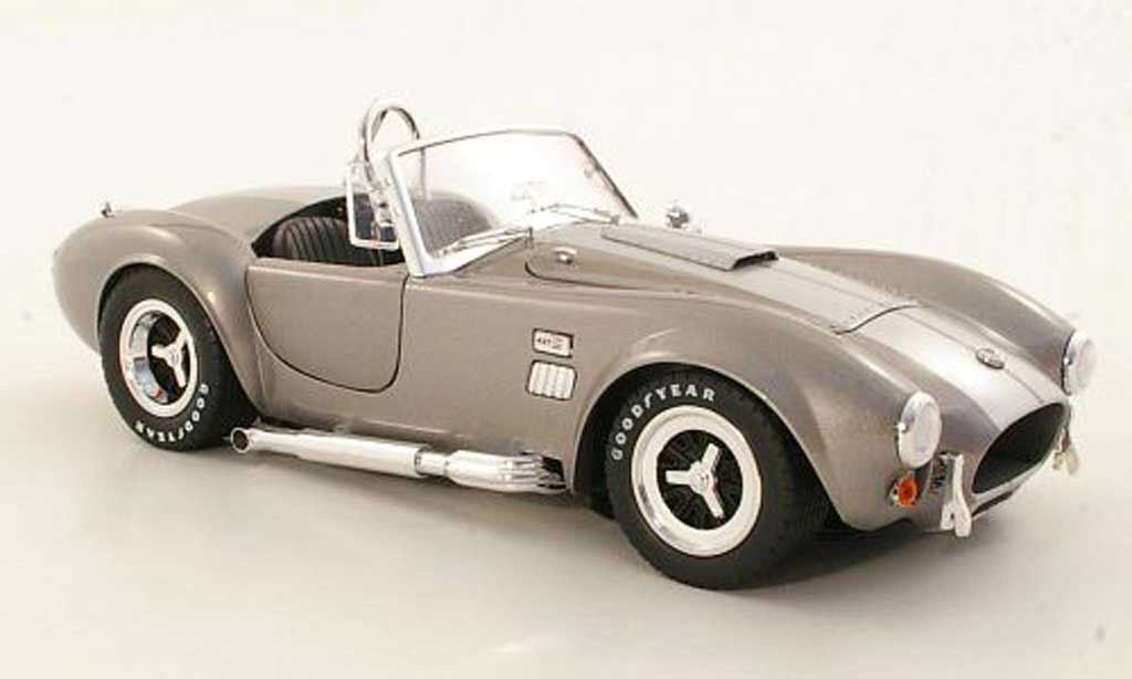Shelby Ac Cobra 1/18 Shelby Collectibles 427 S/C grigio/grigio metallisee modellino in miniatura