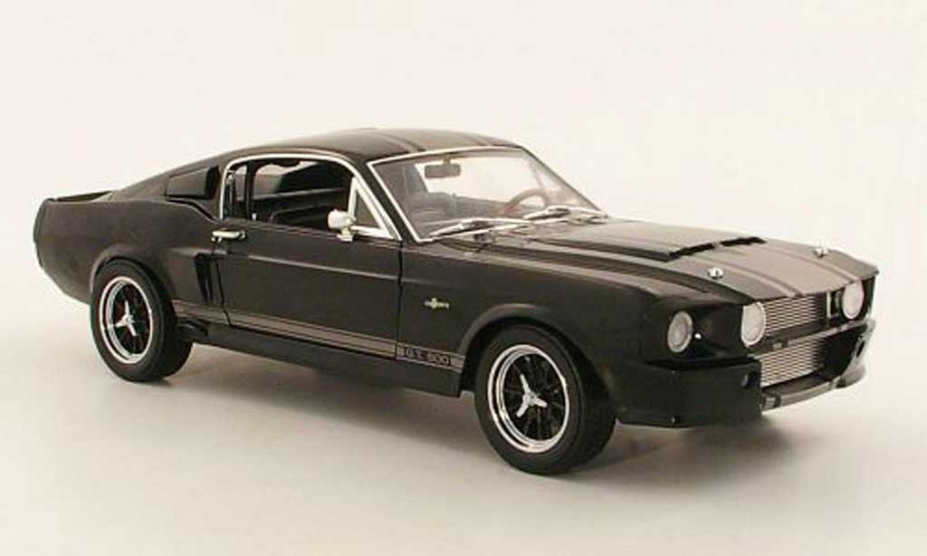 Shelby GT 500 1/18 Shelby Collectibles Super Snake nero/grigio 1967 modellino in miniatura