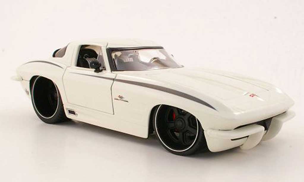 Chevrolet Corvette C2 1/18 Jada Toys C2 Stingrigio bianco 1963 modellino in miniatura