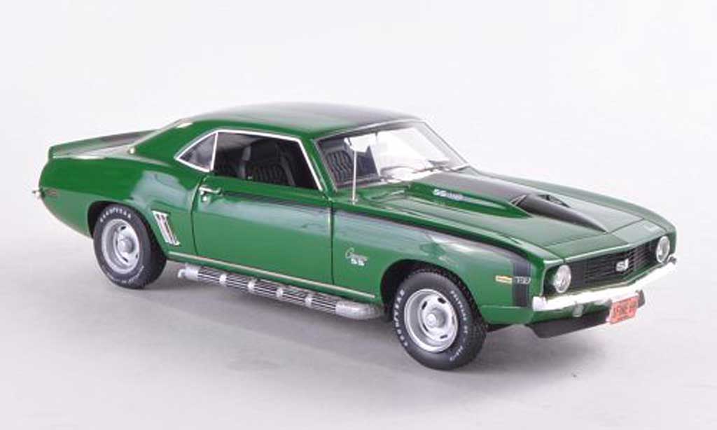 Chevrolet Camaro SS 1/43 Highway 61 SS SS 427 grun/nero 1969 modellino in miniatura