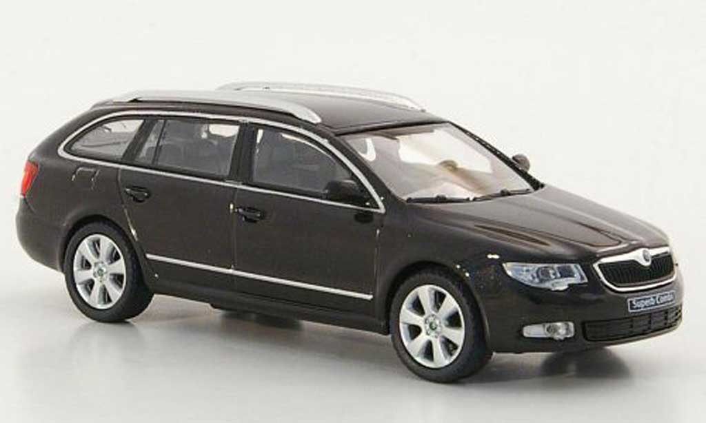 Skoda Superb 2009 1/43 Abrex 2009 II Combi marronee modellino in miniatura