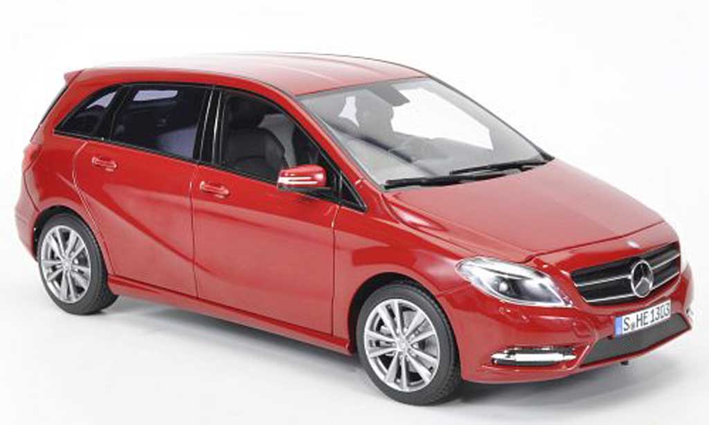 Mercedes Classe B 1/18 Norev B180 rosso 2011 modellino in miniatura