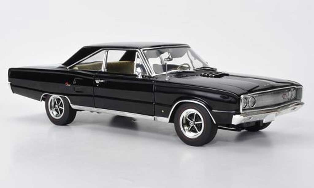 Dodge Coronet 1967 1/18 Highway 61 1967 R/T nero modellino in miniatura