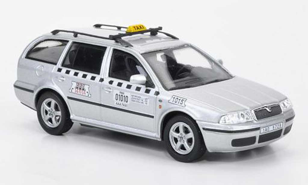Skoda Octavia Combi 1/43 Abrex Combi TAXI grigio modellino in miniatura