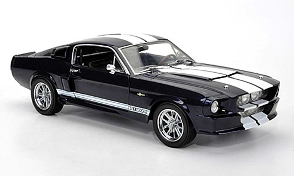 Shelby GT 500 1697 1/18 Shelby Collectibles 1697 CR blue avec biancoen bandes modellino in miniatura