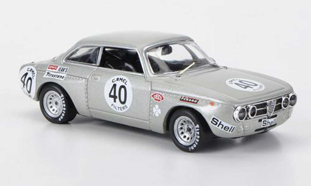 Alfa Romeo 1750 1/43 M4 No.40 Vaccarella / Berger Spa 1971 modellino in miniatura