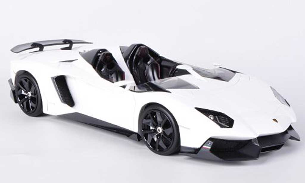 Lamborghini Aventador J 1/18 MR Collection J bianco 2012 modellino in miniatura