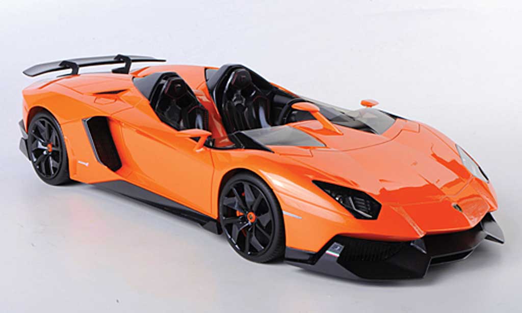 Lamborghini Aventador J 1/18 MR Collection J orange 2012 modellino in miniatura