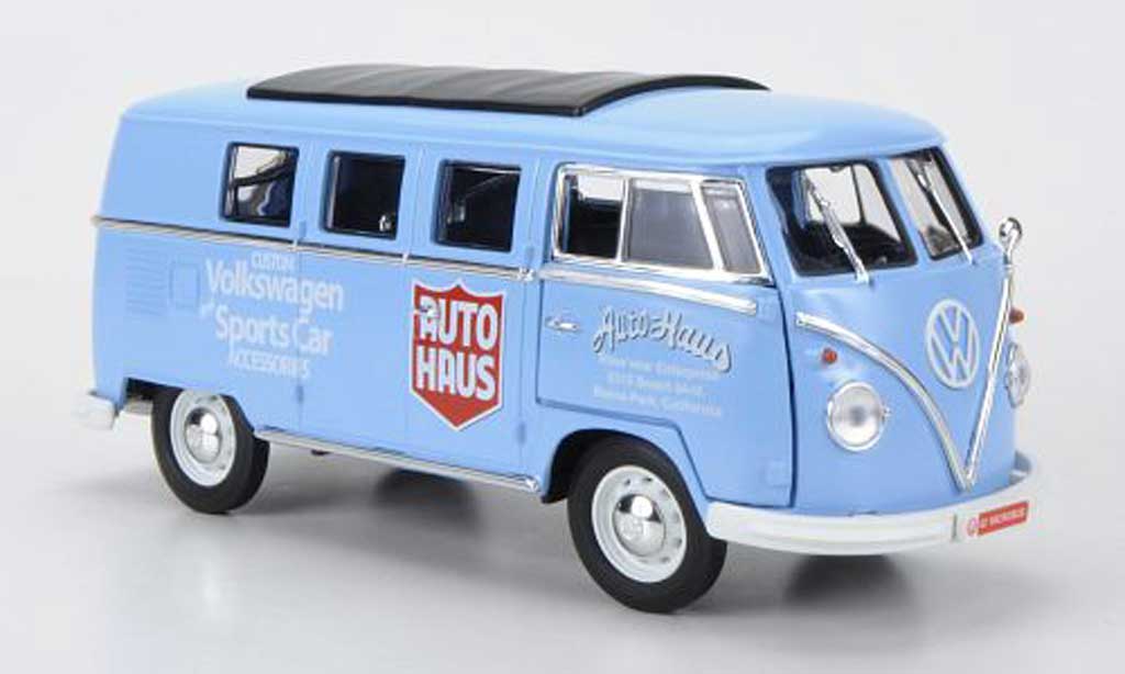 Volkswagen Combi 1/18 Greenlight T1 Samba Autohaus - Custom and Sports Car Accessories 1962 modellino in miniatura