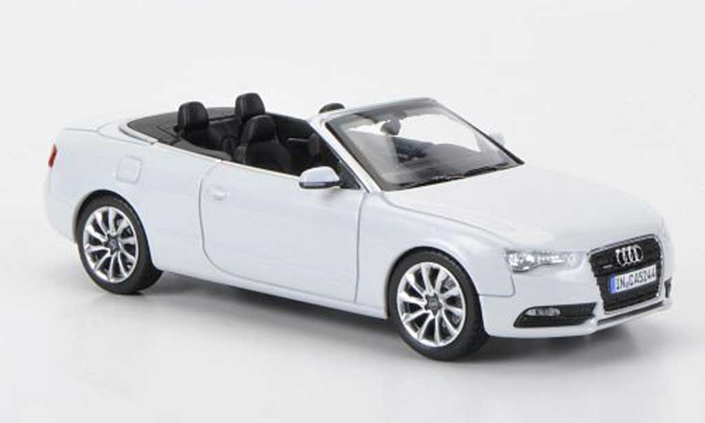 Audi A5 1/43 Norev Cabriolet bianco 2011 modellino in miniatura