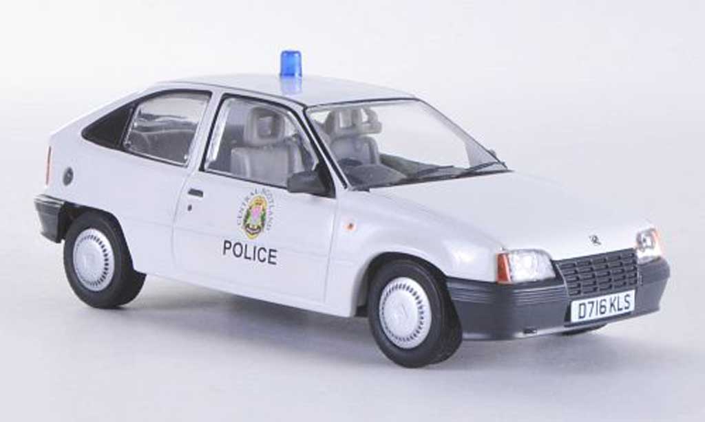 Opel Astra 1/43 Vanguards Mk2 Merit Central Scotland Police Polizei (UK) RHD modellino in miniatura
