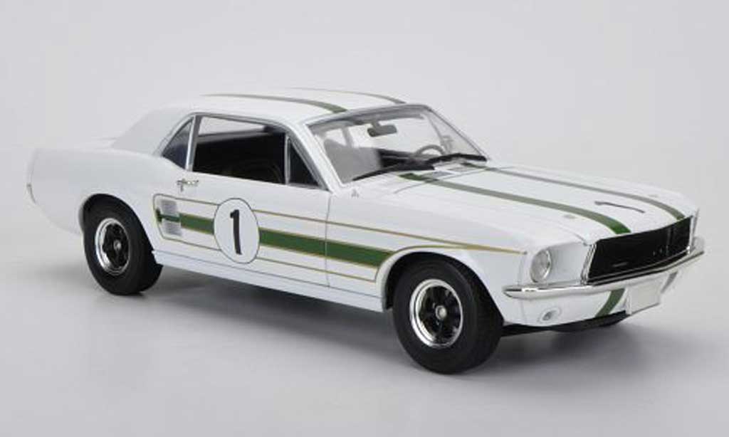 Ford Mustang 1969 1/18 Greenlight 1969 No.1 Ian ''Pete'' Geoghegan modellino in miniatura