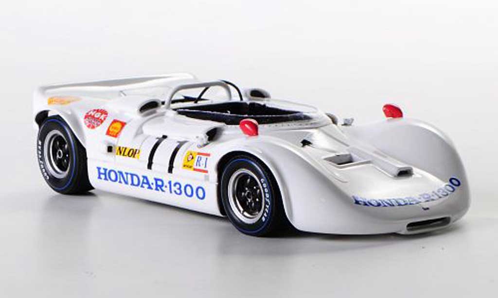 Honda R-1300 1/43 Ebbro No.11 N.Kuniomi / T.Matsunaga 1000km Suzuka 1969 modellino in miniatura