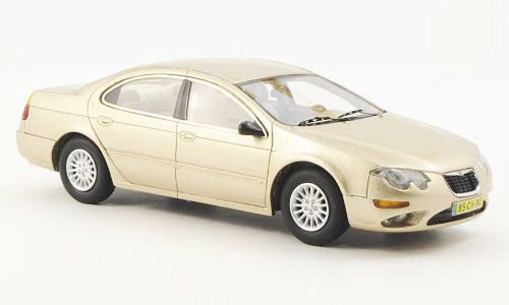 Chrysler 300M 1/43 Neo beige 2002 modellino in miniatura