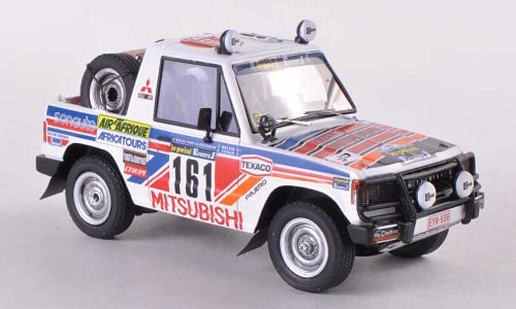 Mitsubishi Pajero 1/43 HPI No.161 Le Point Rally Paris-Dakar 1983 A.Cowan/C.Malkin modellino in miniatura