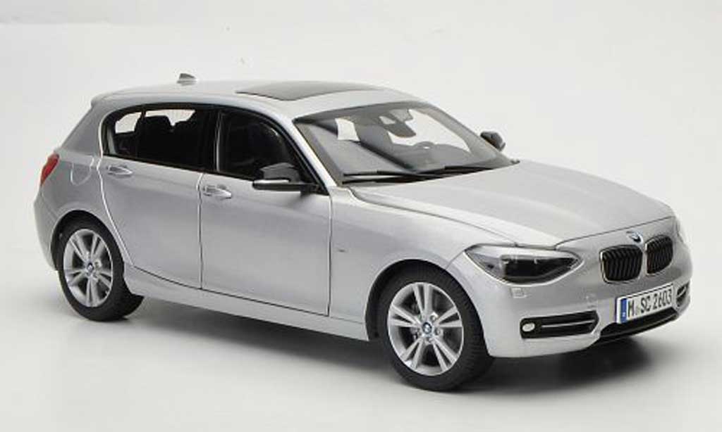 Bmw 114 F20 1/18 Paragon F20 i grigio Funfturer 2011 modellino in miniatura