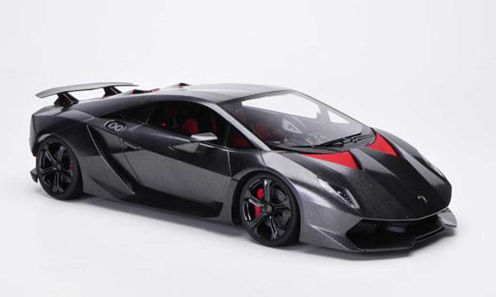 Lamborghini Sesto Elemento 1/18 FrontiArt carbon 2010 modellino in miniatura