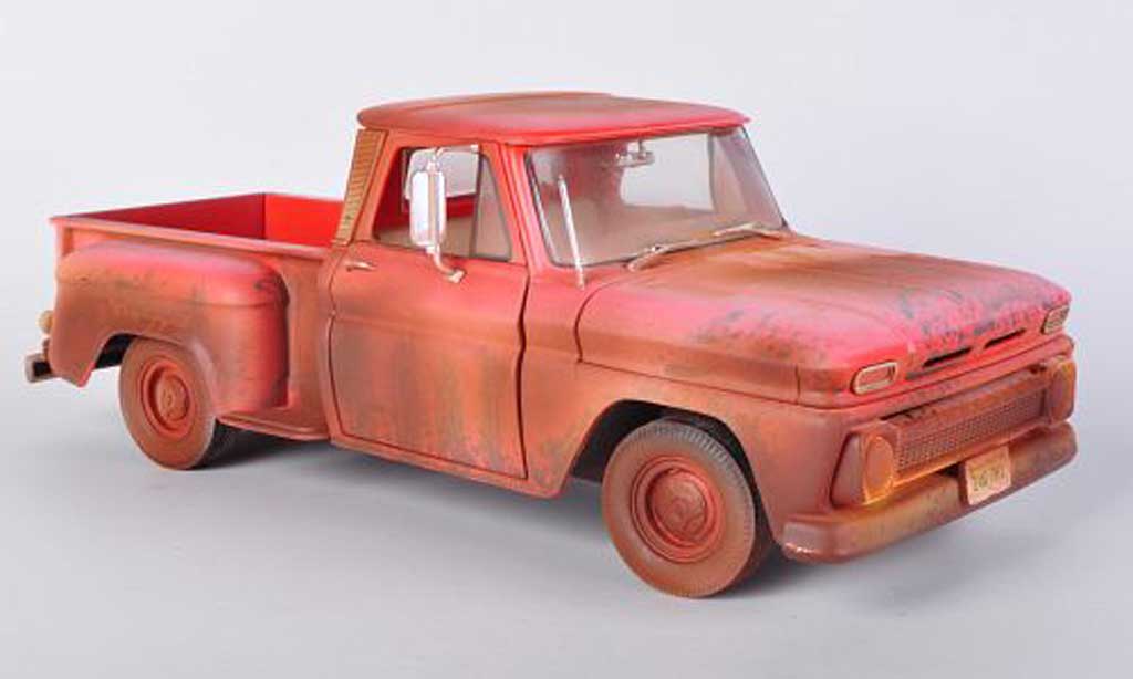 Chevrolet C-10 1/18 Greenlight Stepside rosso Twilight - Bella's Chevy Truck 1963 modellino in miniatura