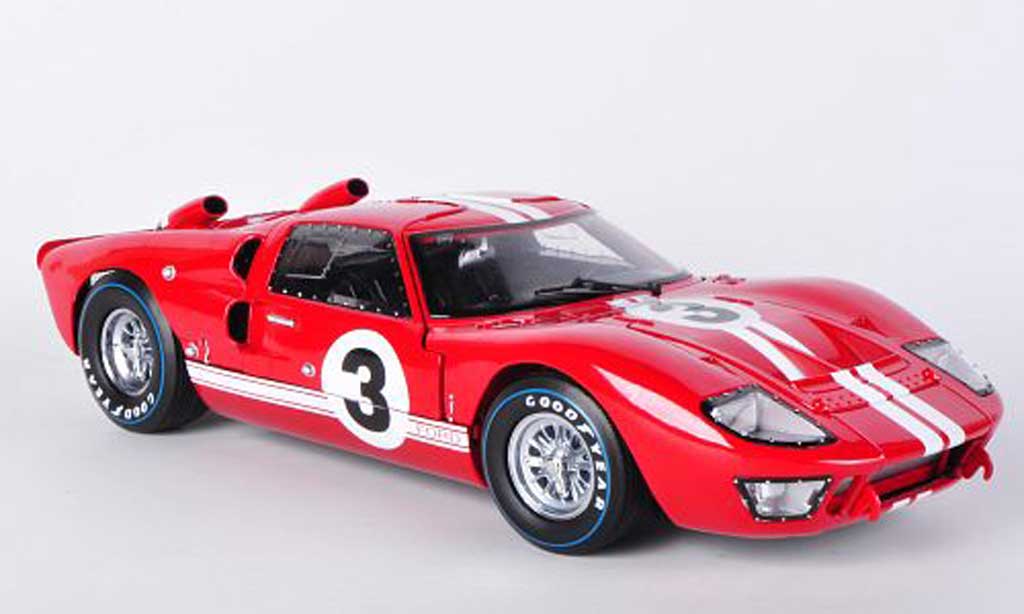 Ford GT40 1/18 Shelby Collectibles GT 40 MkII No.3 D.Gurney / Grant 1966 modellino in miniatura