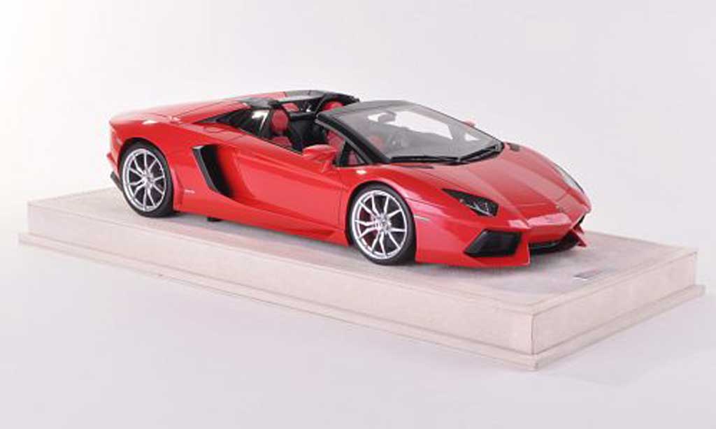 Lamborghini Aventador LP700-4 1/18 MR Collection LP700-4 Roadster rosso modellino in miniatura