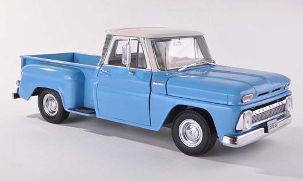 Chevrolet C-10 1/43 Sun Star Pick Up Stepside clair-blu / beige modellino in miniatura