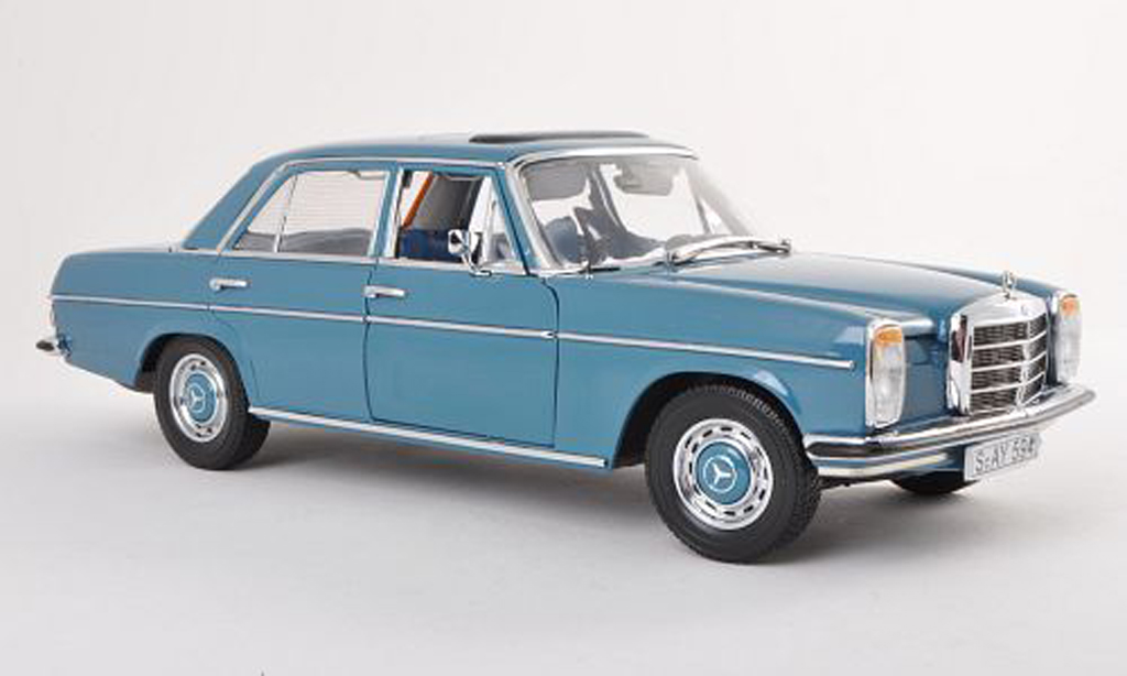 Mercedes 220 1/18 Sun Star (W115) blu Strich 8 1968 modellino in miniatura