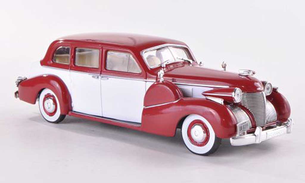 Cadillac Fleetwood 1/43 WhiteBox Series 75 V8 Sedan rosso/bianco 1939 modellino in miniatura