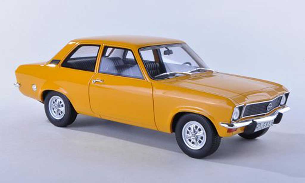 Opel Ascona A 1/18 BoS Models A nero-giallo 2-portes limitee edition 1.000 piece 1973 modellino in miniatura