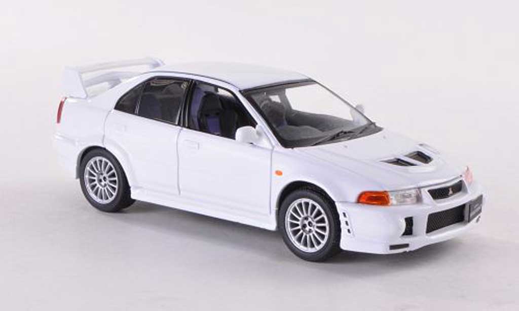 Mitsubishi Lancer Evolution VI 1/43 IXO Evolution VI bianco 1999 modellino in miniatura