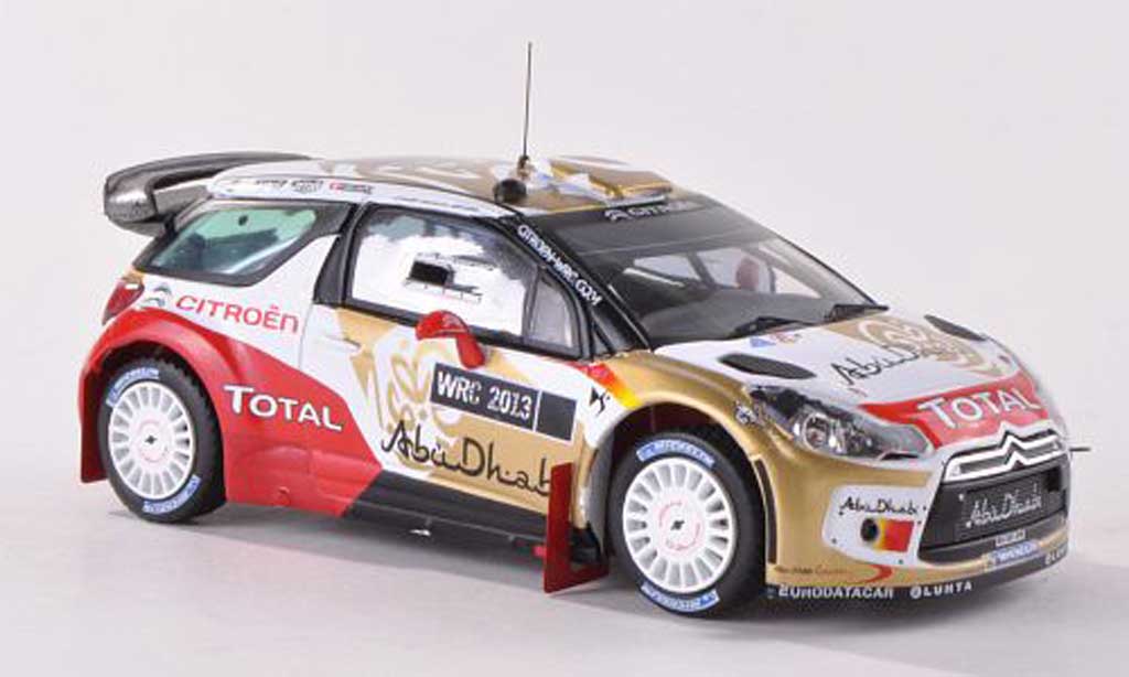 DS Automobiles DS3 WRC 2013 1/43 IXO WRC 2013 Abu Dhabi World Rally Team Presentationsfahrzeug modellino in miniatura