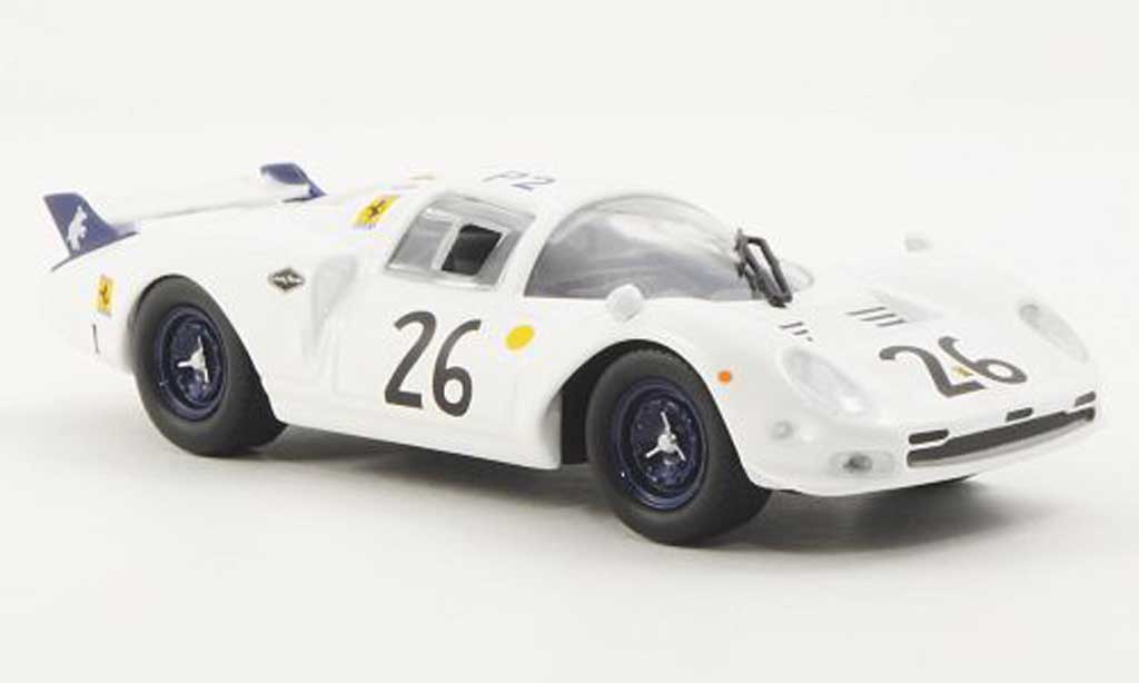 Ferrari 365 P2 1/43 Ferrari Racing Collection P2 Elefante Bianco 24h Le Mans C.Parsons / R.Rodriguez 1967 modellino in miniatura