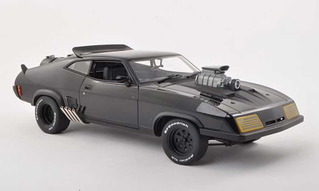 Ford Falcon 1/18 Autoart XB GT Mad Max 2 The Road Warrior Interceptor 1973 modellino in miniatura