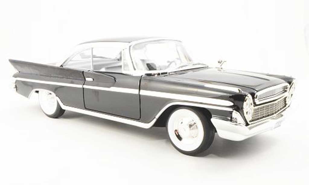 Desoto Adventurer 1/18 Yat Ming nero 1961 modellino in miniatura