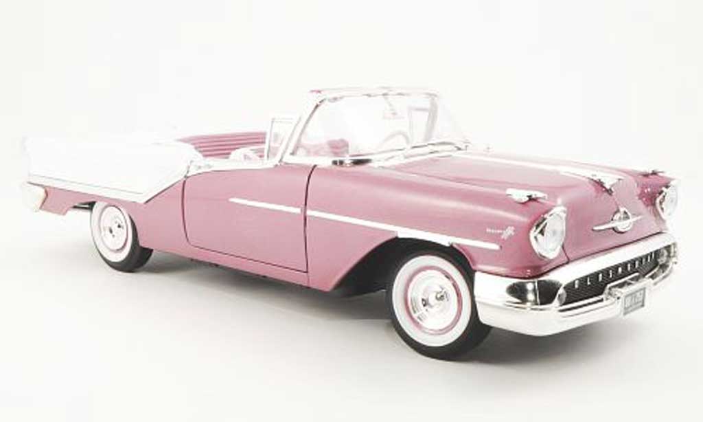 Oldsmobile Super 88 1/18 Yat Ming Convertibile flieder/bianco 1957 modellino in miniatura