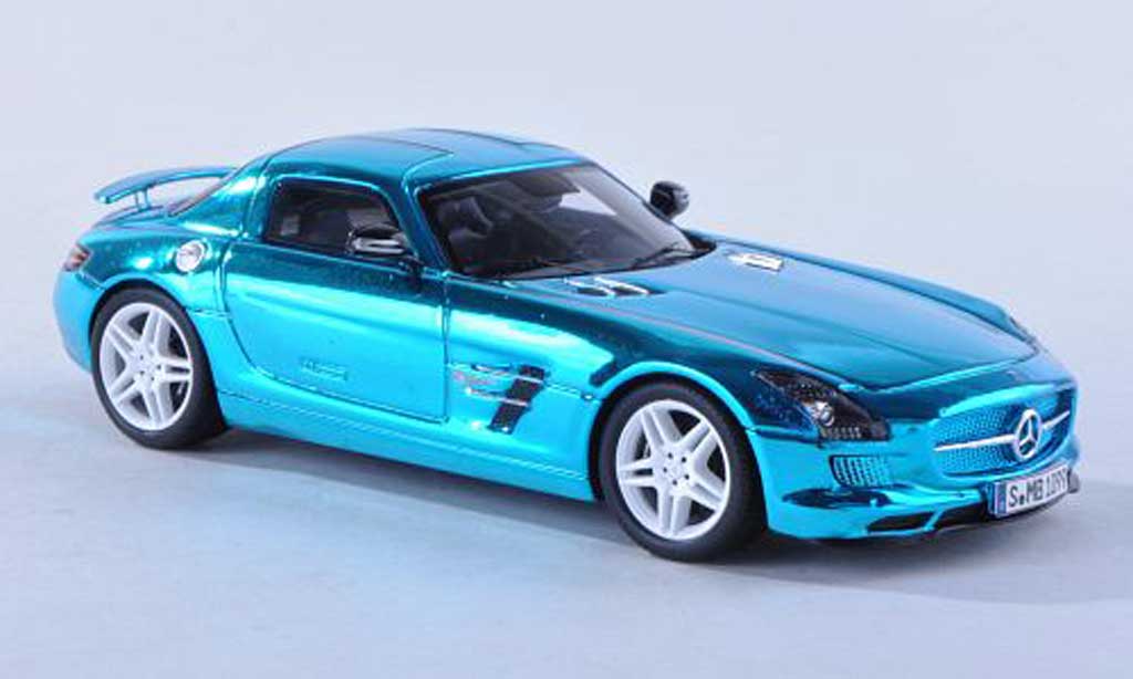 Mercedes SLS 1/43 Spark AMG E-conduire clair-blu 2012 modellino in miniatura