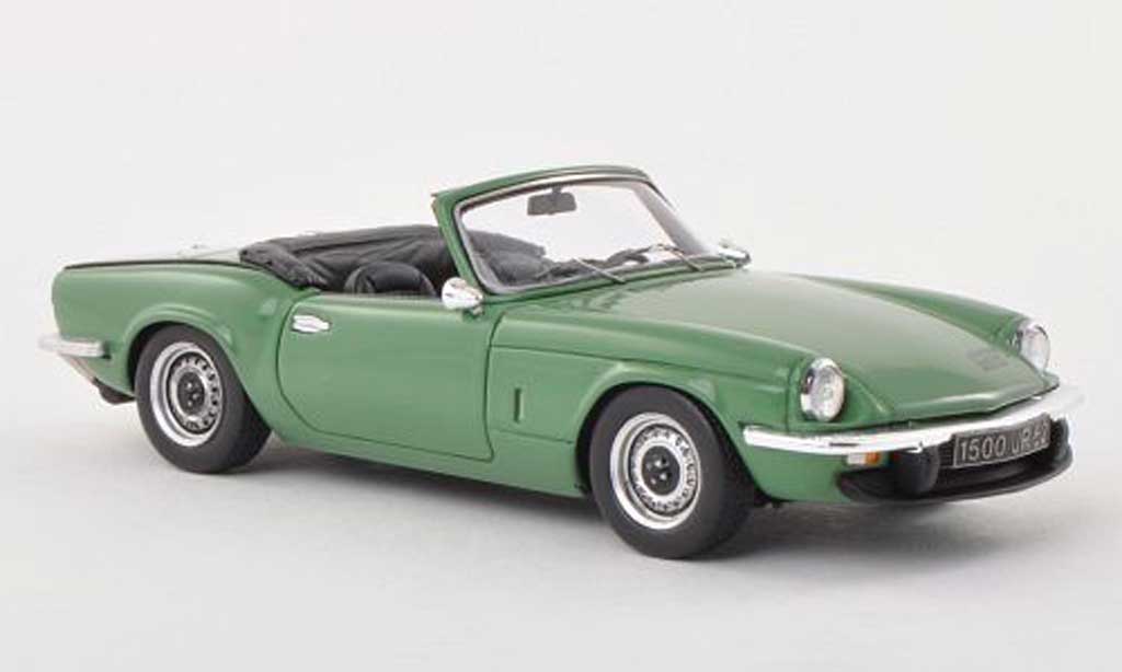 Triumph Spitfire 1/43 Spark 1500 verde LHD 1975 modellino in miniatura