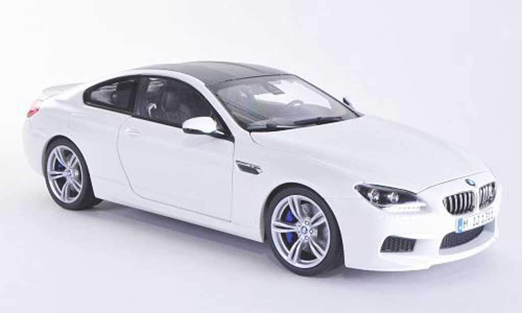 Bmw M6 F13 1/18 Paragon F13 bianco/carbon 2012 modellino in miniatura